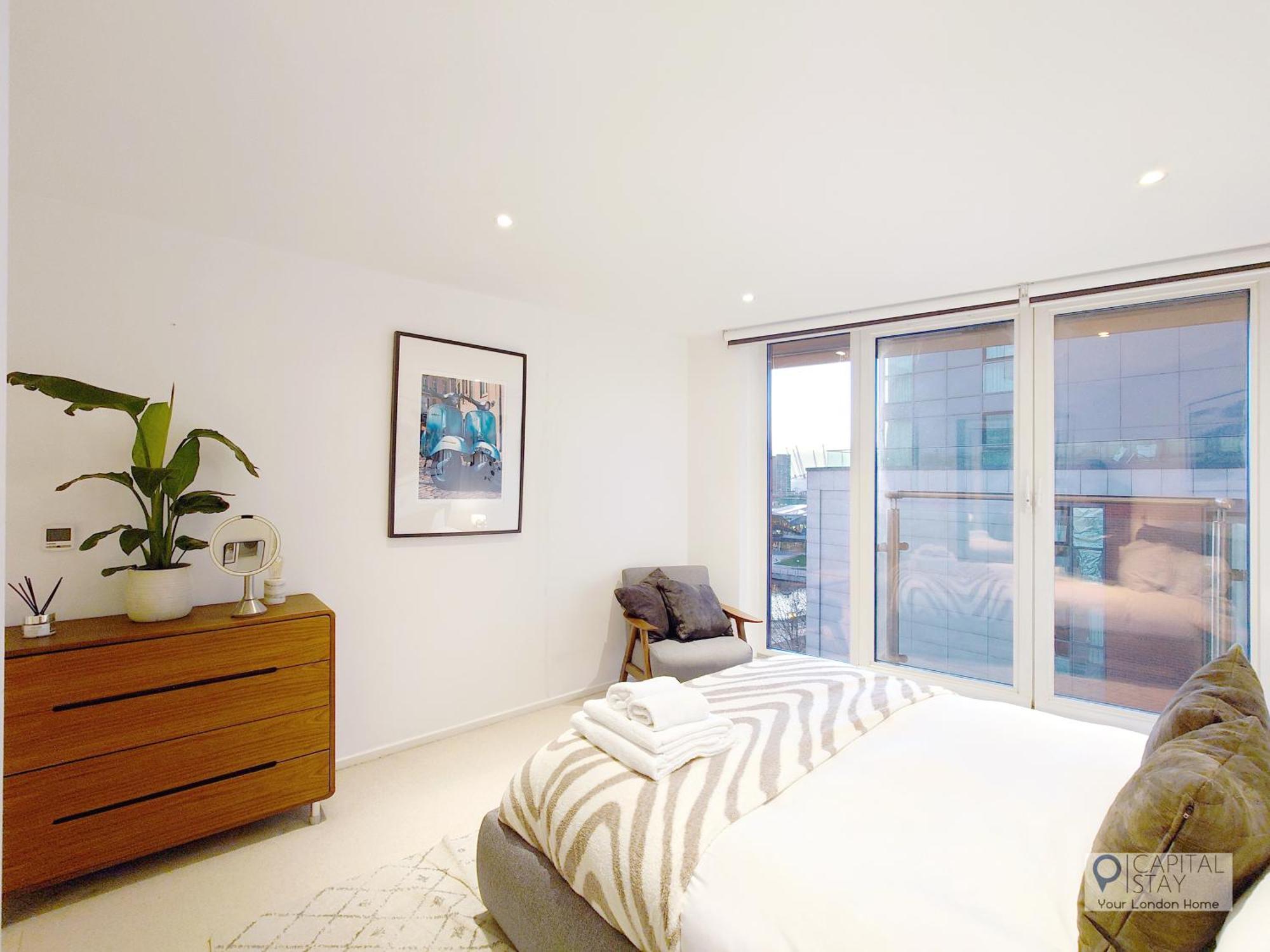 Deluxe Two Bed Apartment With River & City View London Exterior foto