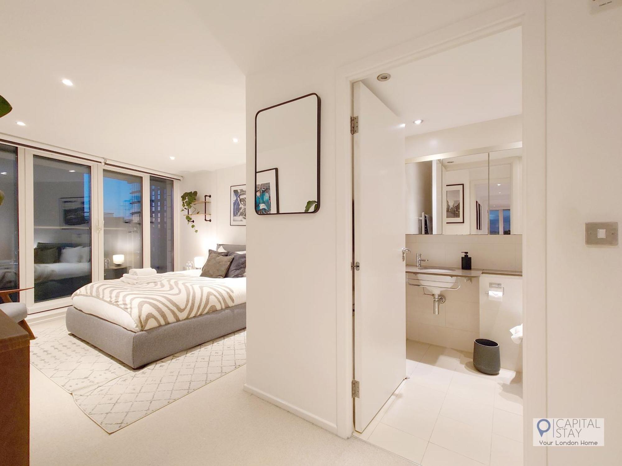 Deluxe Two Bed Apartment With River & City View London Exterior foto
