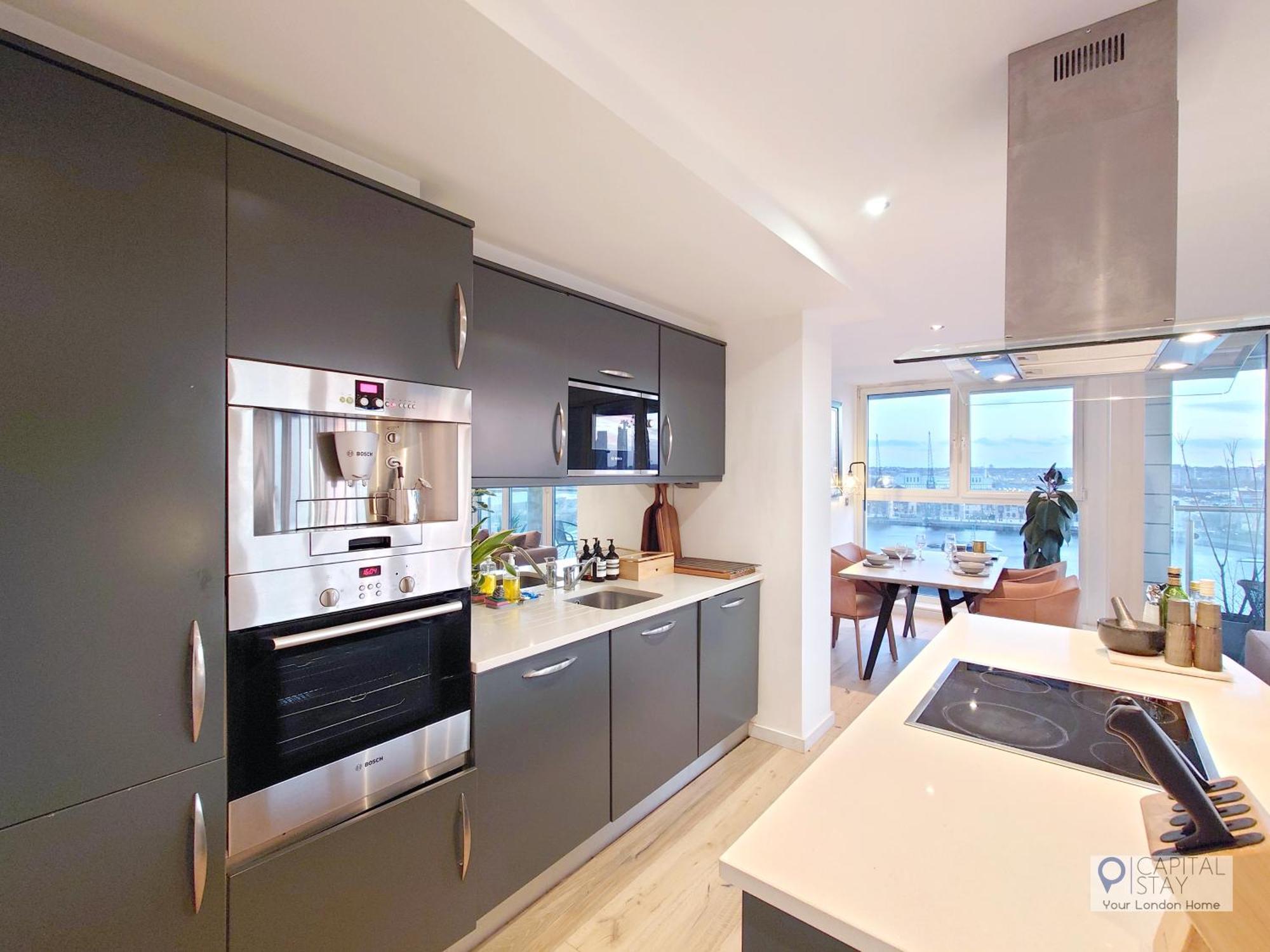 Deluxe Two Bed Apartment With River & City View London Exterior foto